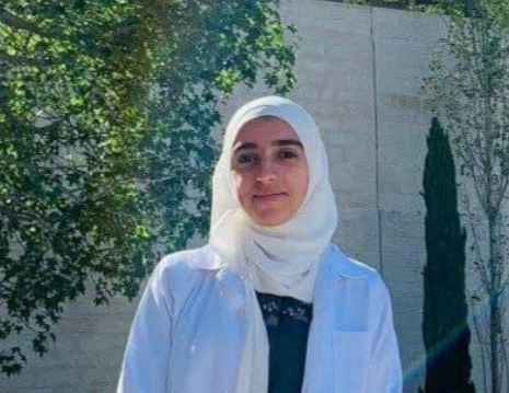 تلاعب بمصير الأسيرات.. الاحتلال يؤجل الإفراج عن الطالبة "إباء الأغبر" للمرة الثانية