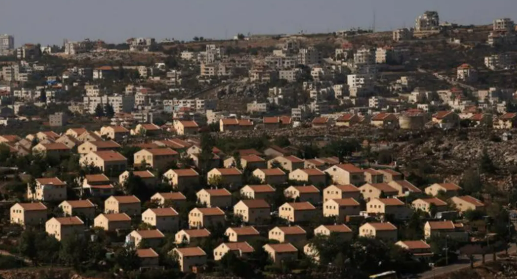 هندسة التفتيت.. كيف حولت المستوطنات الضفة الغربية إلى كانتونات معزولة؟