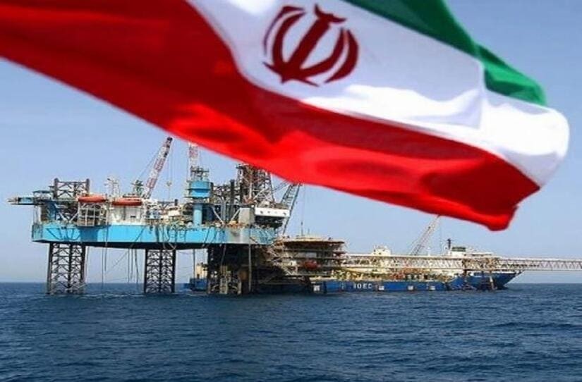 العقوبات المفروضة على النفط الإيراني قد تُعلق طوال فترة المفاوضات