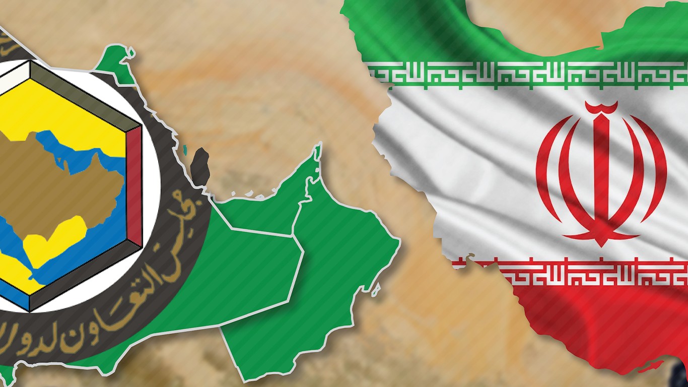 البشبيشي لـ"180 تحقيقات": الخليج قد يكون السبب في تأجيل الضربة الأمريكية الكبري علي إيران