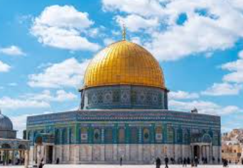 الأوقاف الفلسطينية: الاحتلال اقتحم الأقصى 30 مرة ومنع الأذان بالإبراهيمي 91 وقتاً خلال أبريل