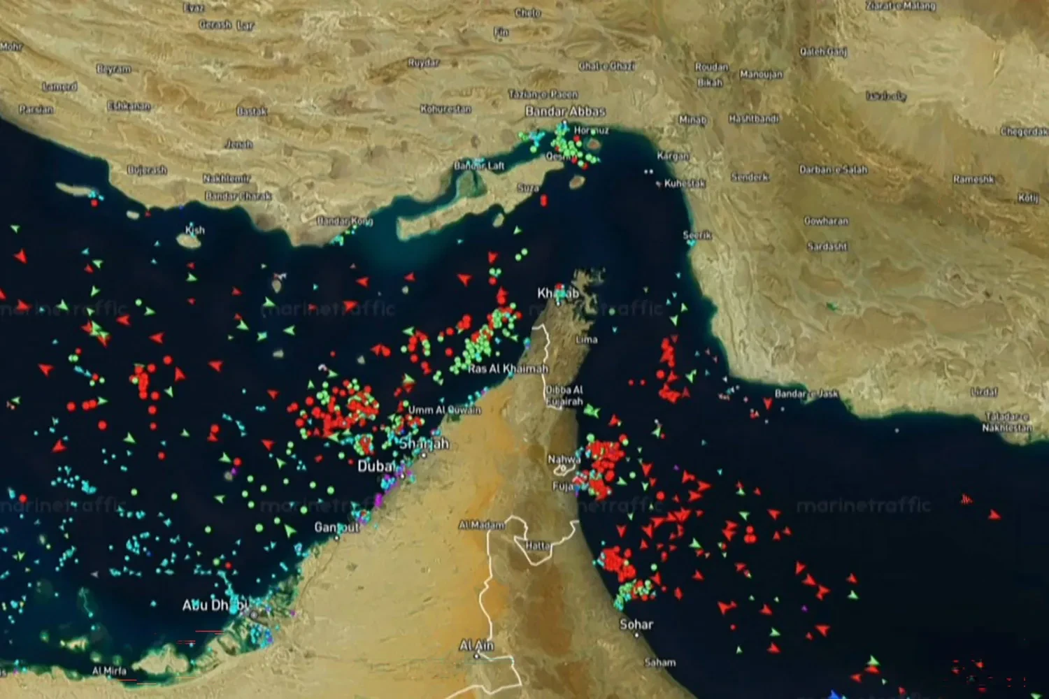 مضيق هرمز بين التصعيد والتهدئة.. دبلوماسية إيرانية ـ إيطالية تبحث إعادة فتح الشريان الحيوي