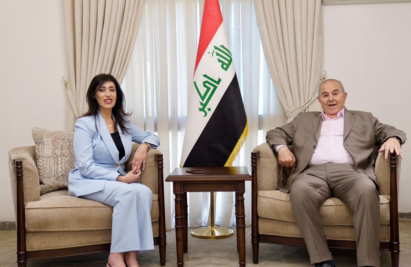 د. إياد علاوي يستقبل سفيرة دولة فلسطين لدى العراق